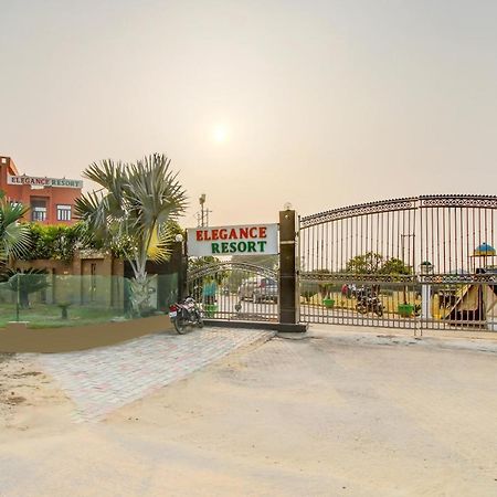 Elegance Resort Mathura Bagian luar foto