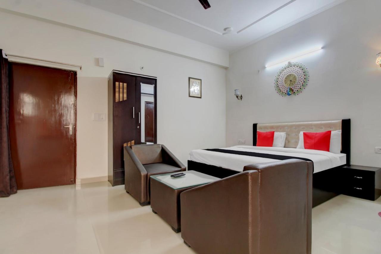 Elegance Resort Mathura Bagian luar foto