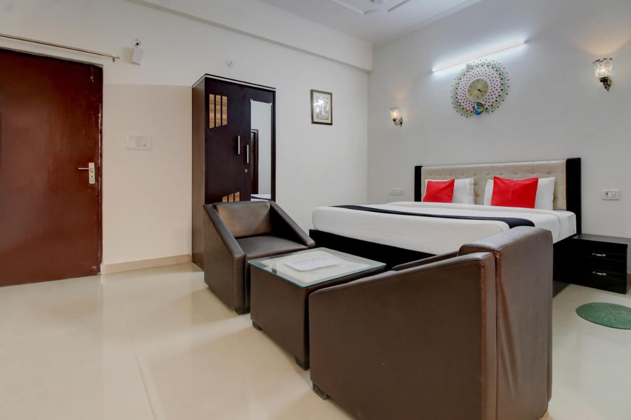 Elegance Resort Mathura Bagian luar foto
